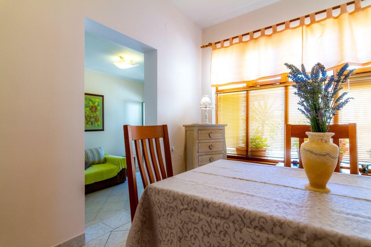 Apartman Haus Maja Banjol エクステリア 写真